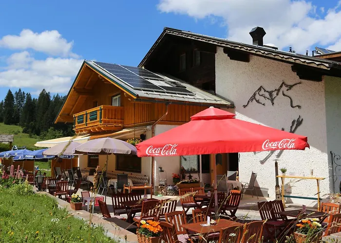 Landgasthof Schuster *