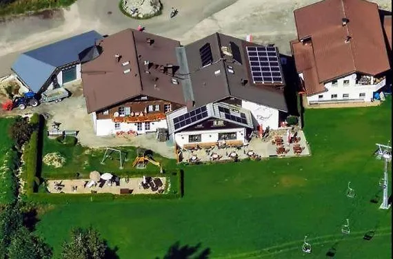 Landgasthof Schuster * Nesselwängle